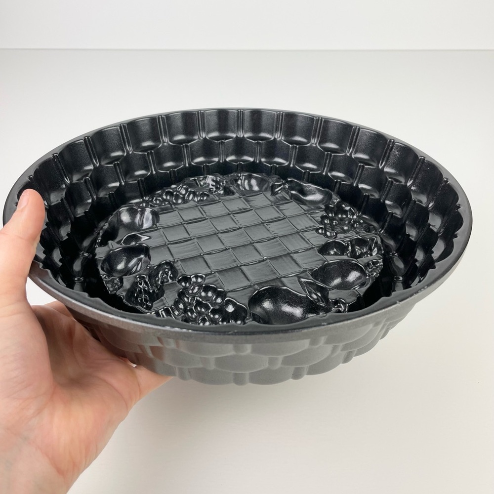 Nordic Ware Marianne Cake Pan Cast Aluminum Fruit Lattice Basket Weave 10 Cup - Picture 13 of 16